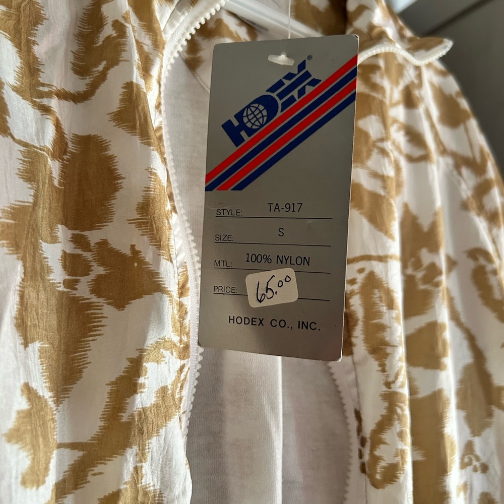 Floral Zip-Up Jacket - Picture 5 of 5
